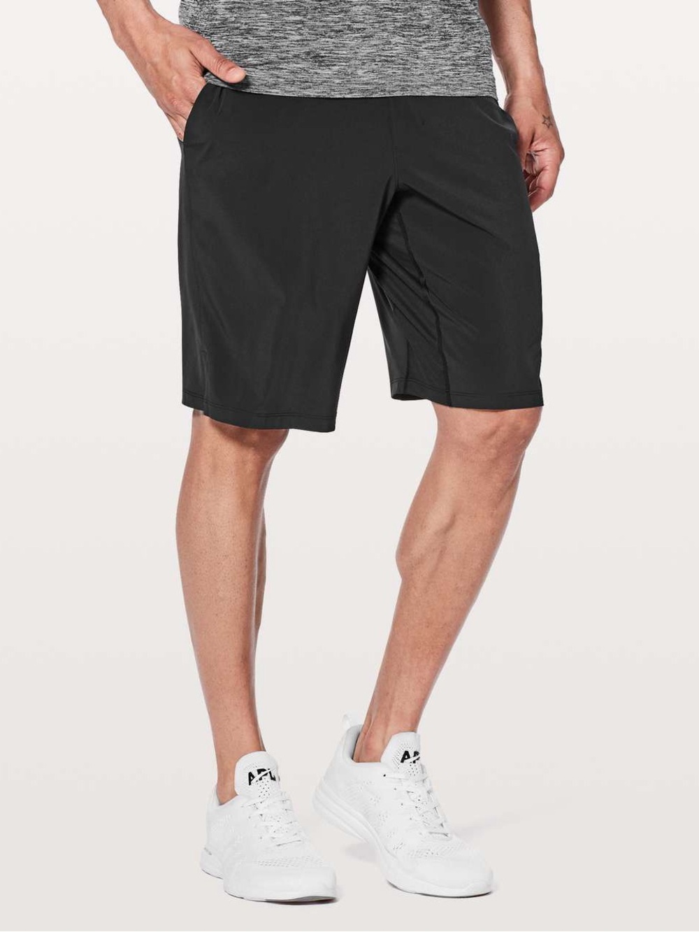 Lululemon T.H.E. Short *Linerless 11" Size Large